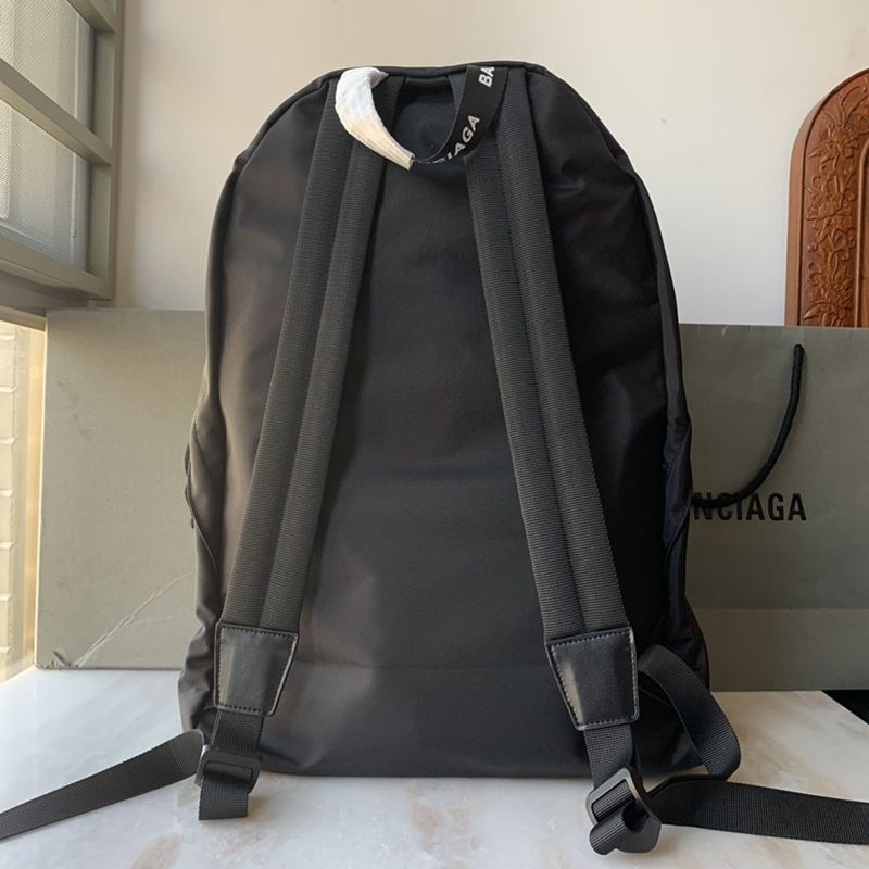 バレンシアガ バックパック/リュックサック スーパーコピー/EXPLORER BACKPACK メンズ 2021年秋冬新作 bab30857通販