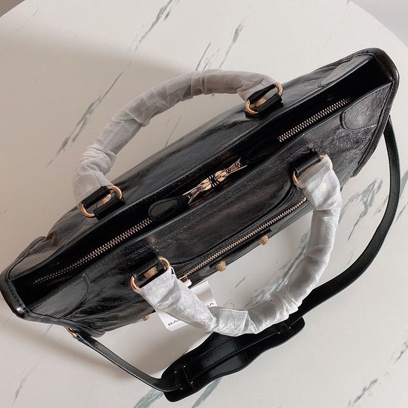 21-22AWバレンシアガ☆クラシック シティバッグ 偽物☆ブラック bab80918N級品