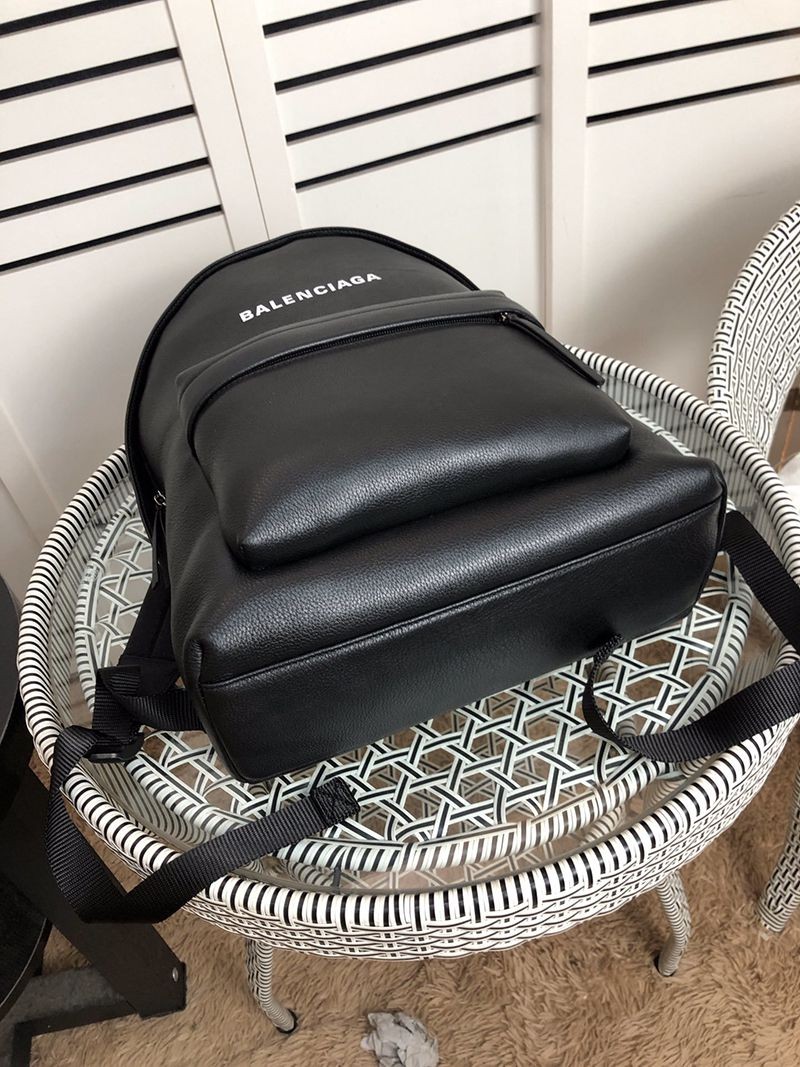 N級品♪バレンシアガ バックパック 偽物/リュックサック/エブリデイ バックパック bac29965最高級