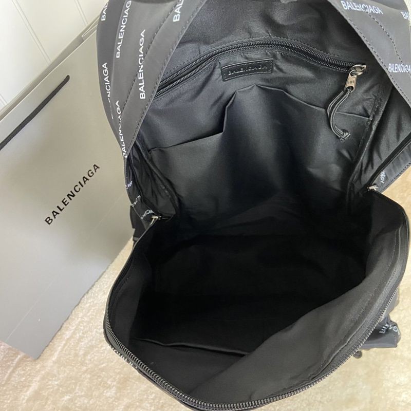 バレンシアガ バックパック/リュックサック コピー/エクスプローラー バックパック メンズ bac75632品質保証