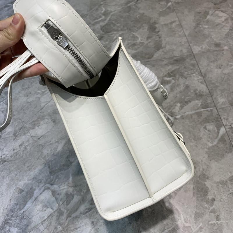 大人気!!新色【アウトレット コピー】バレンシアガ☆クラシックNanoシティバッグ bak50154高い品質