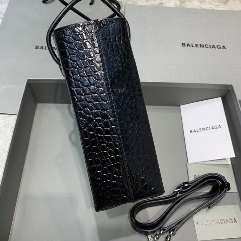 日本未入荷 バレンシアガ トート エブリデイトートXSサイズ bar48551激安送料無料