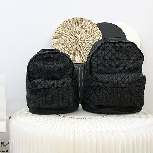 100%実物写真バオバオイッセイミヤケ バックパック 2size 偽物 bag41172