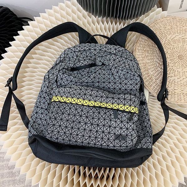 追跡付き 安い バオバオイッセイミヤケ バックパック ブランド偽物 2size bag89241激安送料無料
