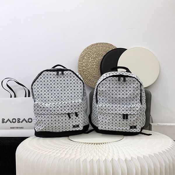 争奪戦バオバオイッセイミヤケ バックパック 2size コピー bak81407
