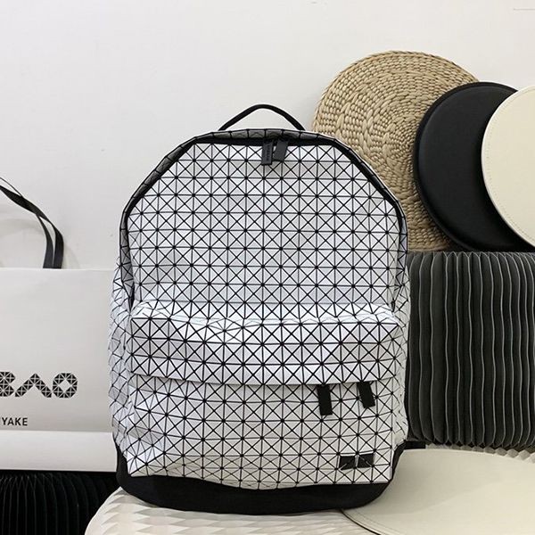 争奪戦バオバオイッセイミヤケ バックパック 2size コピー bak81407通販