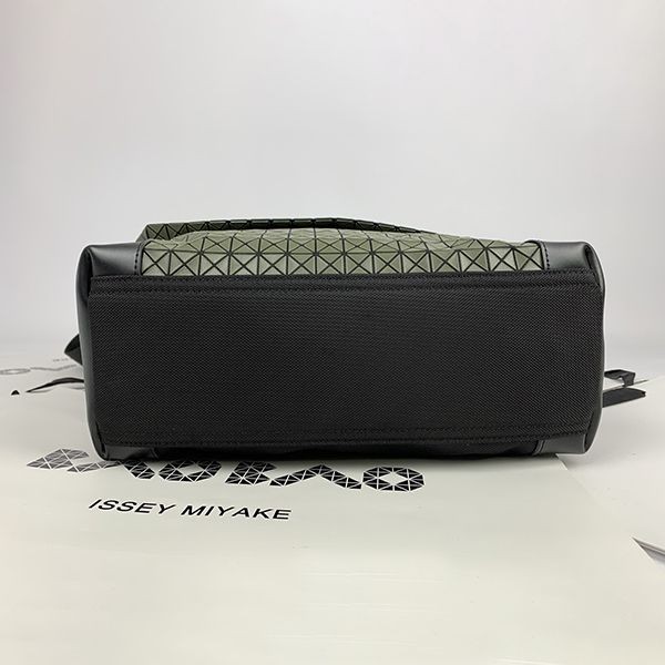 追跡付き 安いバオバオイッセイミヤケ ショルダーバッグ 偽物 bam91761高い品質