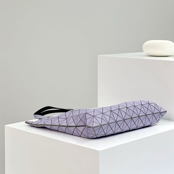 ☆超人気☆BAOBAO ISSEY MIYAKE クロスボディバック偽物 bau16668通販