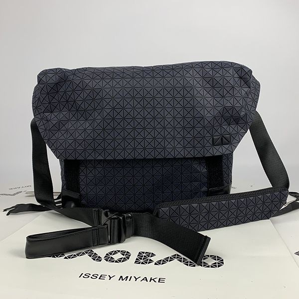 超希少！バオバオイッセイミヤケ ショルダーバッグ 偽物 bay45231通販