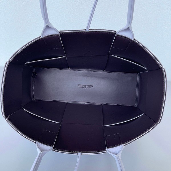 ☆超人気☆ボッテガヴェネタ アルコ トート コピー バッグ マース ウォッシュド/グレープ 652867VMAY35310N級品