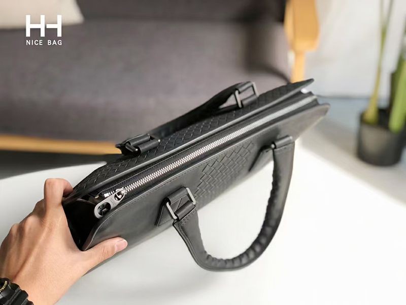 21AW新作ボッテガヴェネタ イントレチャートレザー ブリーフケース スーパーコピー 2WAY boc37880N級品