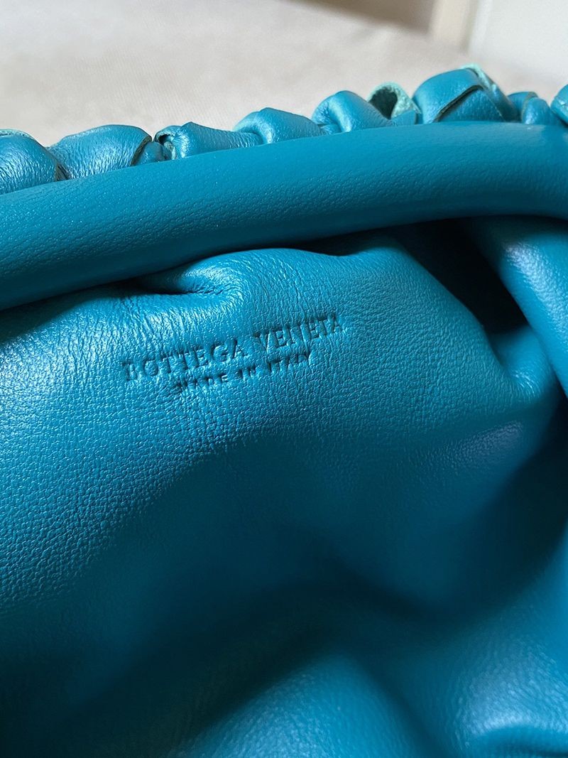 稀少ボッテガヴェネタ ミニ ザポーチ 偽物 レザー製ミニクラッチバッグ bog69949代引きを販売