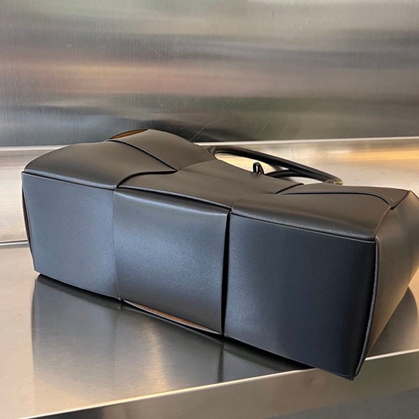ボッテガヴェネタ ミディアム アルコ 偽物 トートバッグ boh49801人気
