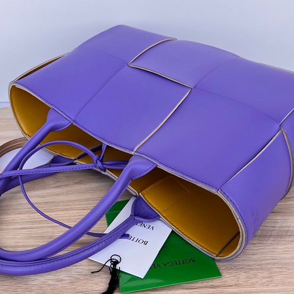 ボッテガヴェネタ スモール アルコ トートバッグ 偽物 bow90419高い品質