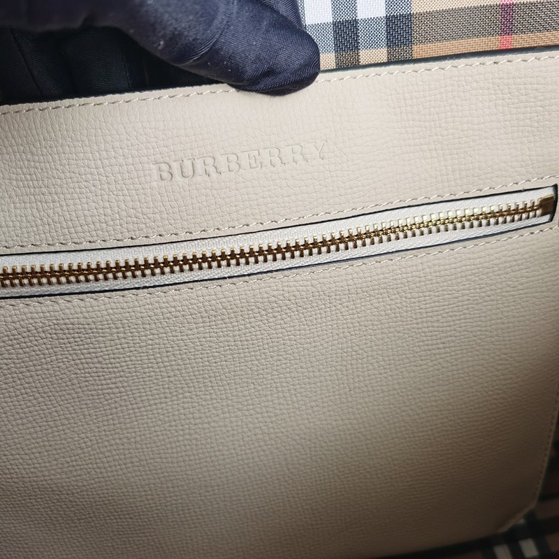 ★日本!!人気！バーバリー トートバッグ スーパーコピー SM TOTE Bab64289N級品