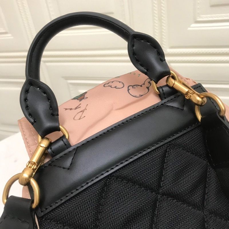 秋冬新作★バーバリー リュック コピー★ The Rucksack ナイロンバックパック Bah94961人気