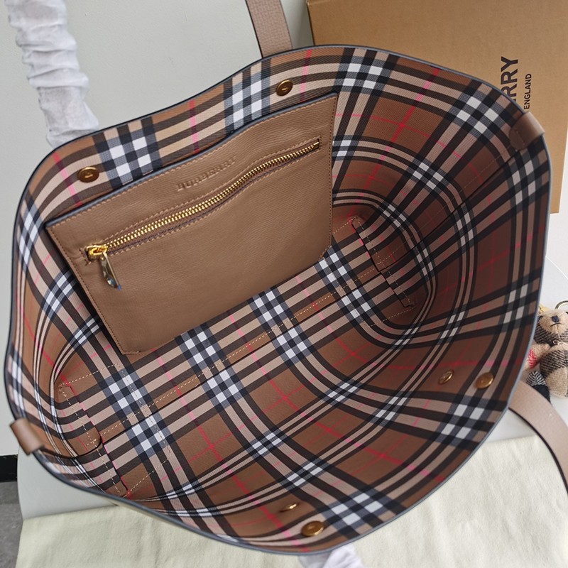 21-22AWバーバリー トートバッグ スーパーコピー SM TOTE Baq21819品質保証