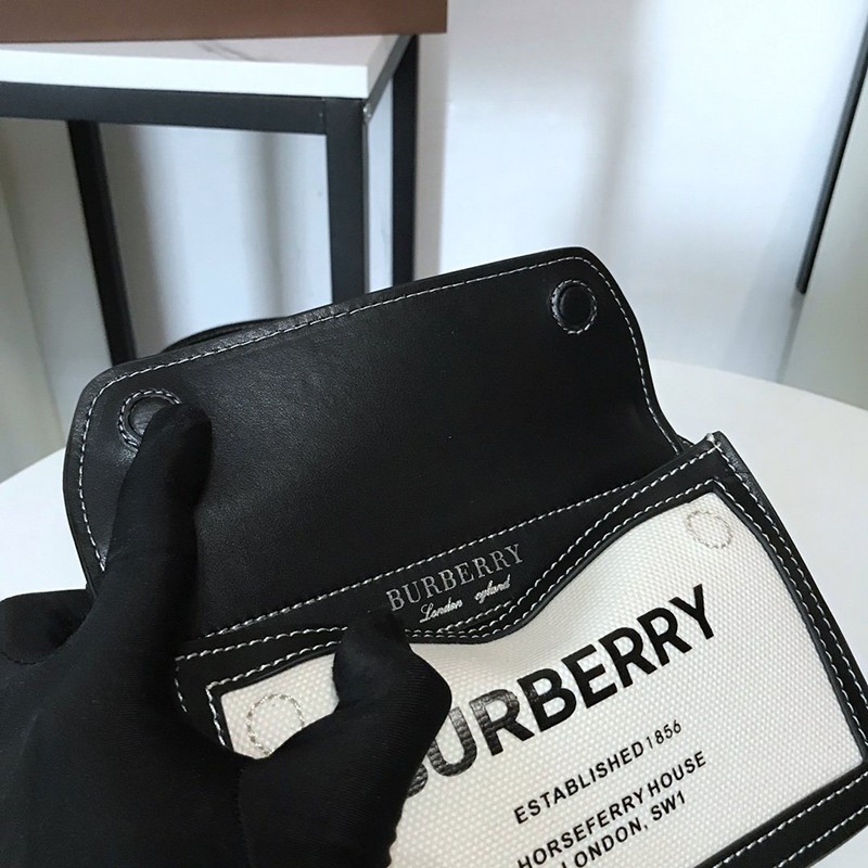 最安値挑戦バーバリー ショルダーバッグ 偽物 ミニバッグ 大人気 Bar00826代引きを販売