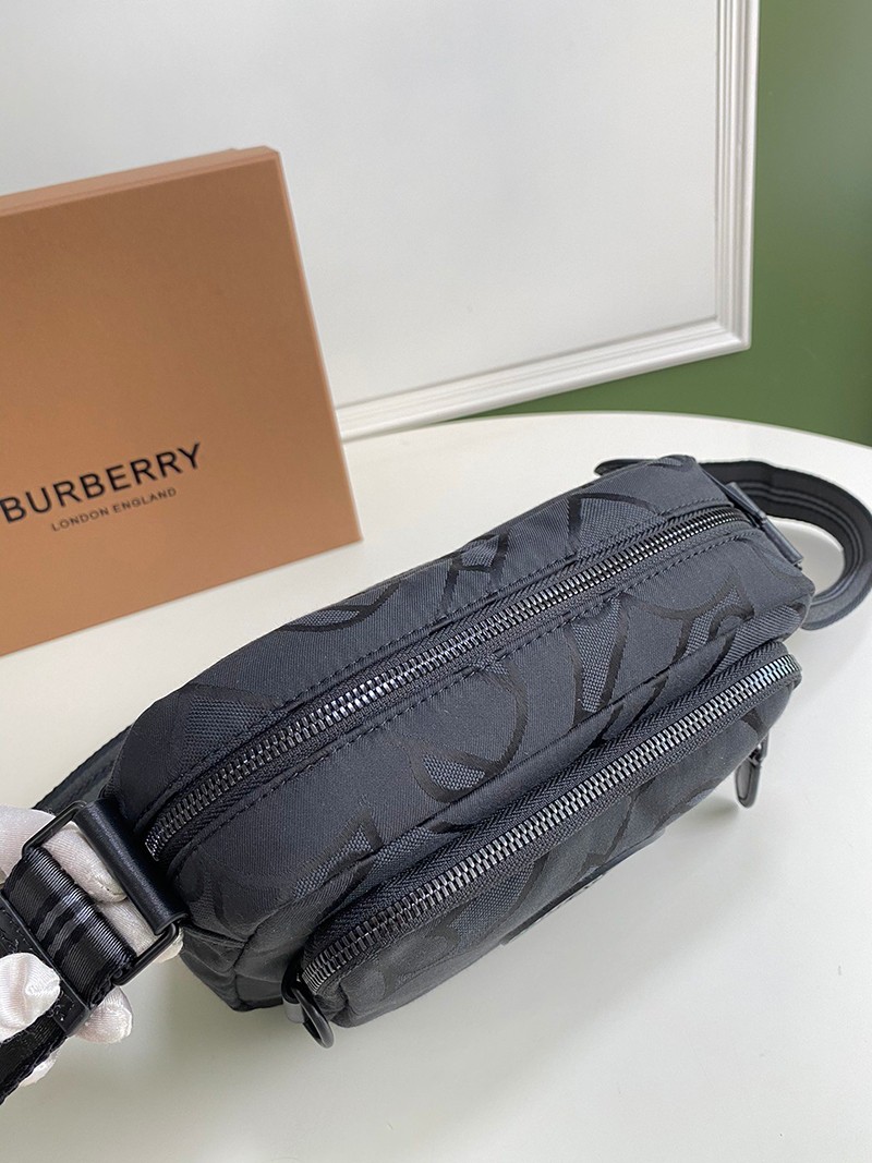 ☆21AW☆【バーバリー ショルダーバッグ コピー】ホースフェリープリントクロスボディバッグ Bau01753N級品
