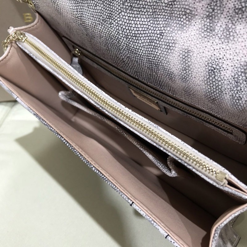 稀少 ブルガリ☆セルペンティ フォーエバー ショルダーバッグ 偽物 Bur98835N級品