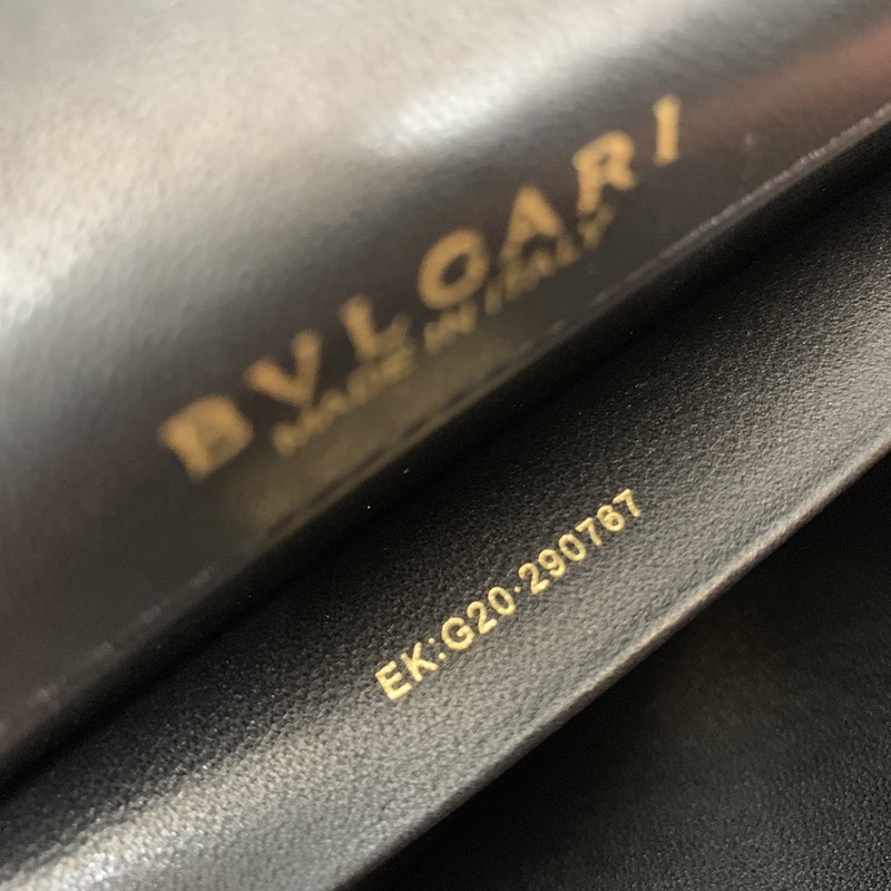 稀少【ブルガリ】新色! SERPENTI FOREVER ナッパ ハンドバッグ Buw08841品質保証