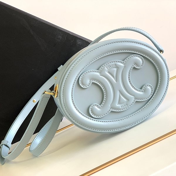 入手困難セリーヌ コピー通販 OVAL SHOULDER CLUTCH トリオンフ 101703DPQ Cem49642通販