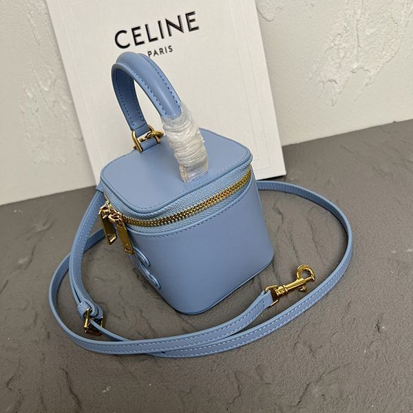 セリーヌ トリオンフ 人気偽物ショルダーバッグ Ced93682激安送料無料