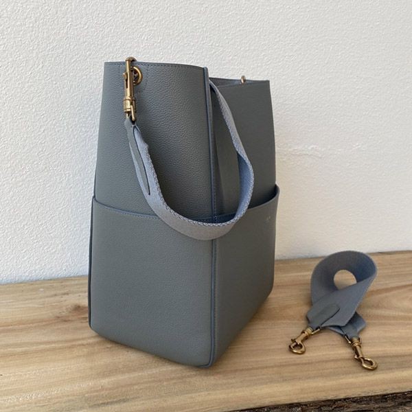 セリーヌ サングル バケット 偽物 グレー 189593AH410DC通販