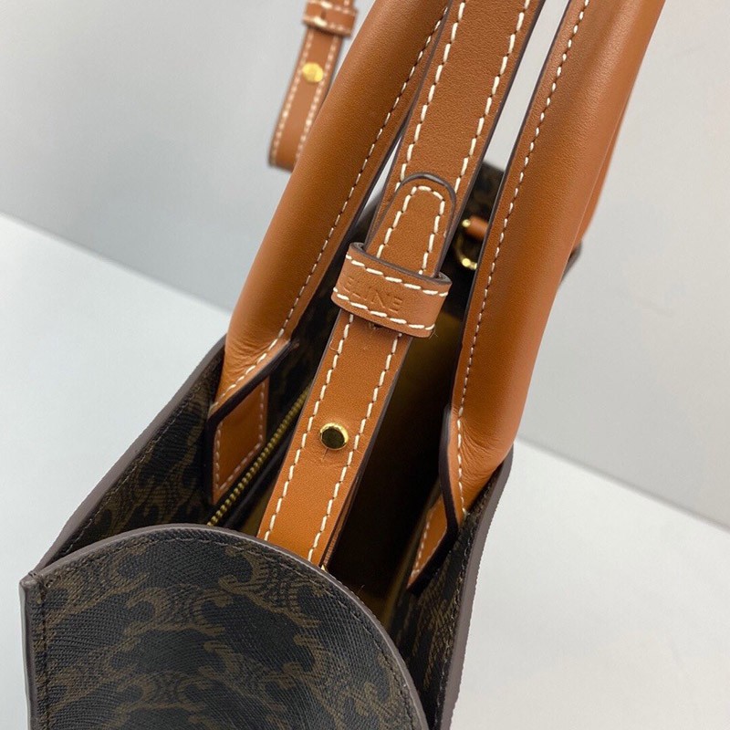 新作セリーヌ トートバッグ コピー スモールカバヴァーティカル トリオンフ★関税込 191542CQM04LUN級品