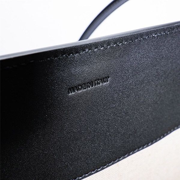 ★日本!!人気！セリーヌ カバ 偽物 ラージ スクエアキャンバストートバッグ 197532DPD代引きを販売