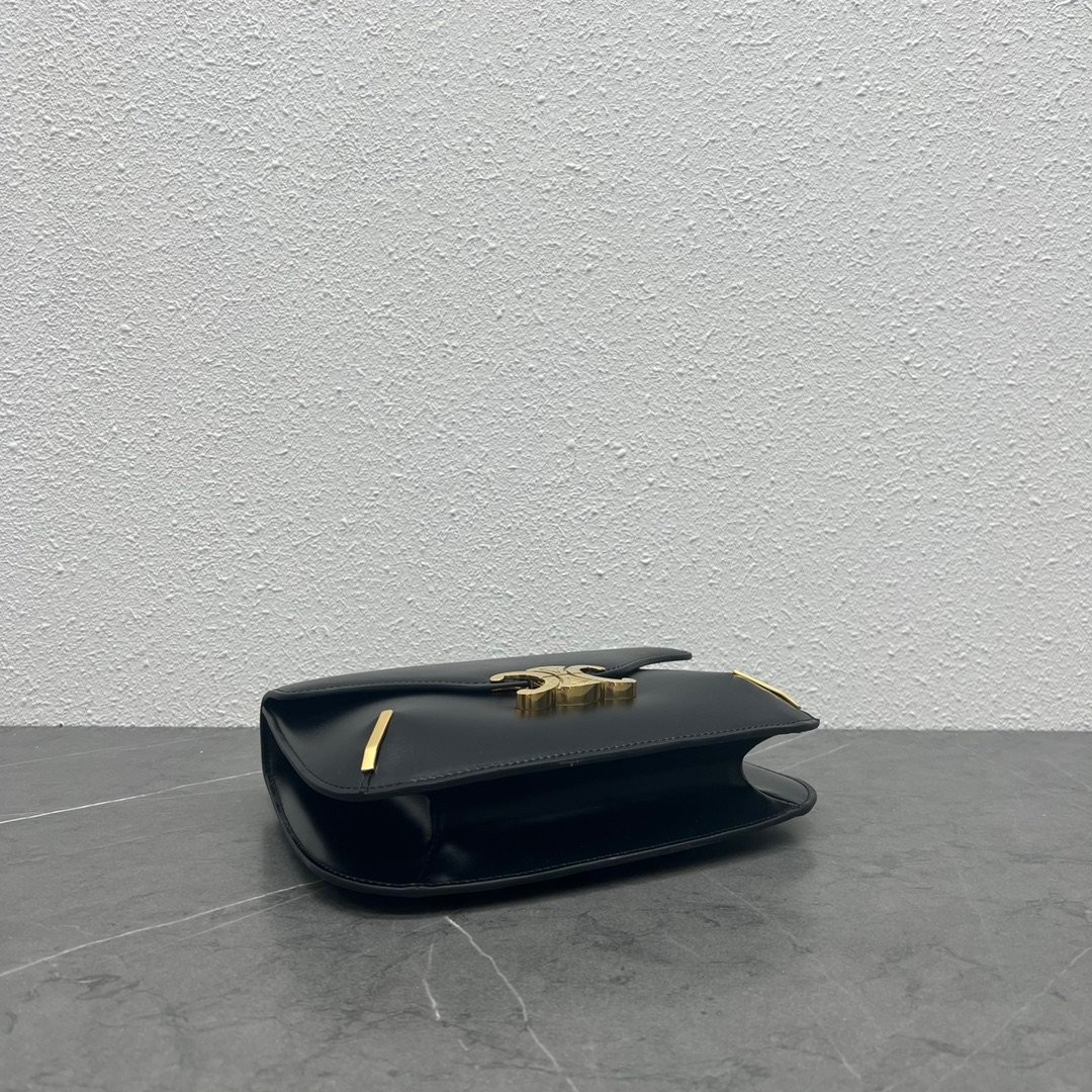 春夏新作セリーヌ 偽物 チェーン ブザス トリオンフ ショルダーバッグ 199273BF438NO高い品質