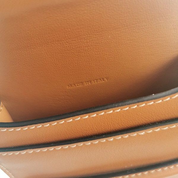 定番セリーヌ フラップ付きモバイルポーチ 偽物/ ラムスキン Cep52204N級品