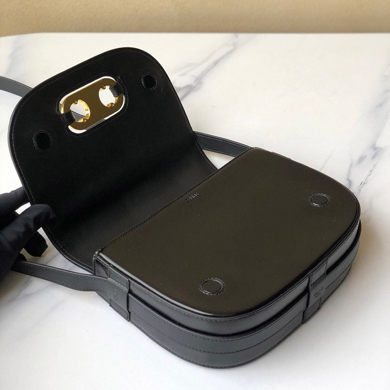 関税負担なしセリーヌ ハンドバッグ コピー ミディアム マイヨン トリオンフ バッグ カーフスキン Cer81157最高級