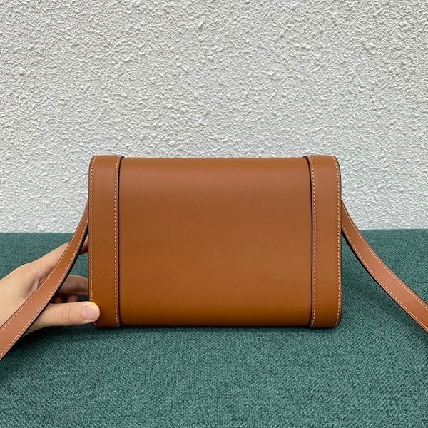 希少色 セリーヌ トリオンフ ショルダーバッグ コピー Ceu83448通販