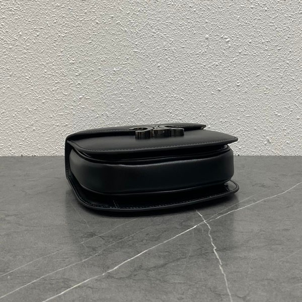 セリーヌ ティーン ブザス トリオンフ コピー Cew41974高い品質