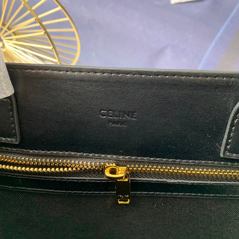 一目惚れ♪ セリーヌ ショルダーバッグ コピー スモール バーティカル カバ ナチュラル タン Cez18672N級品