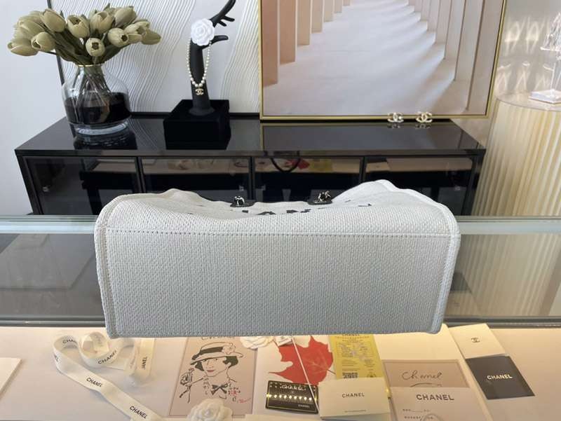 シャネル トートバッグ コピー ドーヴィルライン ロゴキャンバス 2wayバッグ shw75559代引きを販売