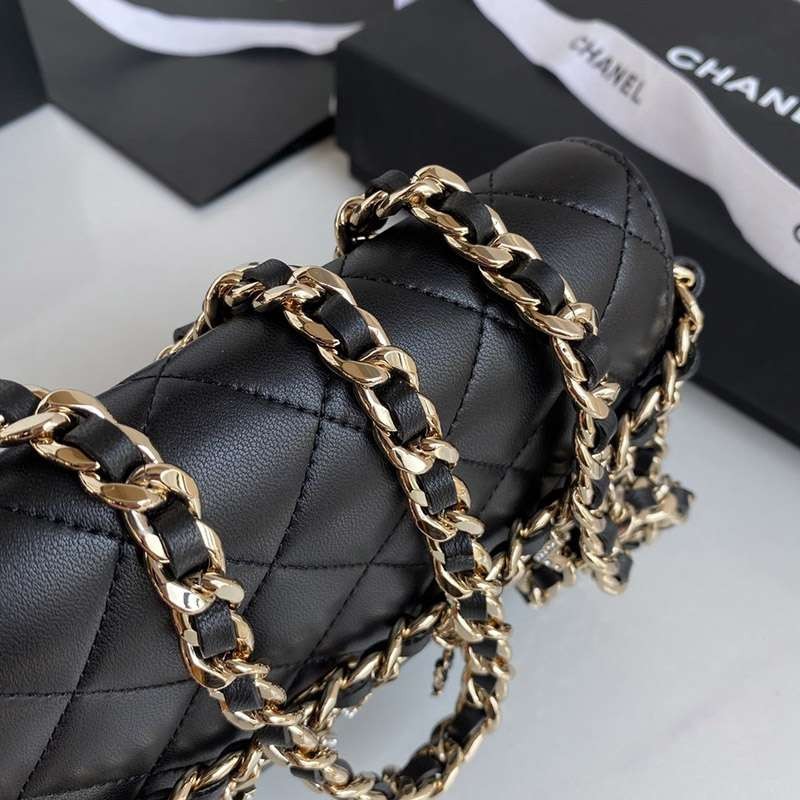 信用第一 シャネル チェーン ショルダーバッグ 偽物 sha64877最高級