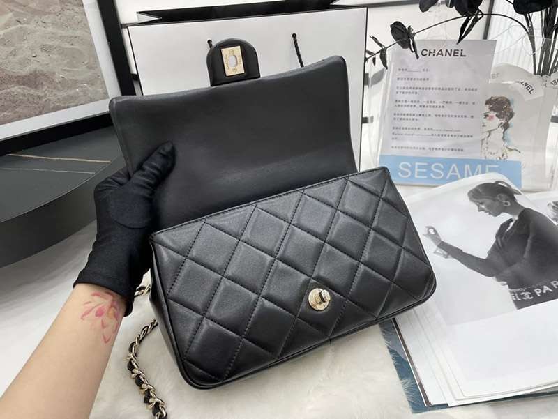 争奪戦 2022春夏 シャネル マトラッセ チェーンバッグ スーパーコピー shy79486N級品