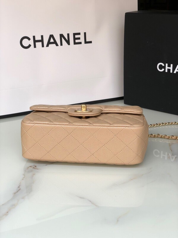 【完売前に】シャネル★トップハンドル付きミニフラップバッグAS2431