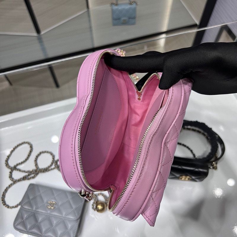 大人気！可愛い♡シャネル ハート ショルダーバッグ コピー AS3191Y人気