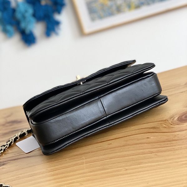 世界中で大人気★シャネル トップハンドル フラップ ショルダーバッグ コピー sha34067高い品質