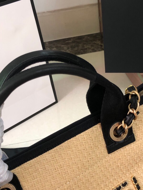 超希少！ シャネル コピー  ドーヴィル トートバッグ she21917品質保証