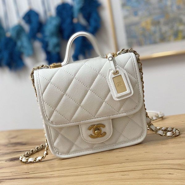 ☆超人気☆シャネル スモール トップハンドルフラップバッグ コピー she52944