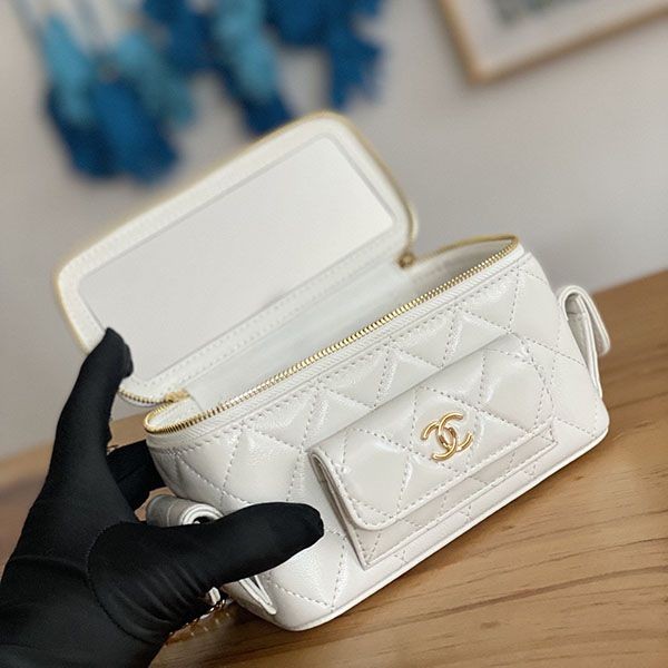 最安値挑戦 シャネル ヴァニティー ケース 偽物 she82123代引きを販売
