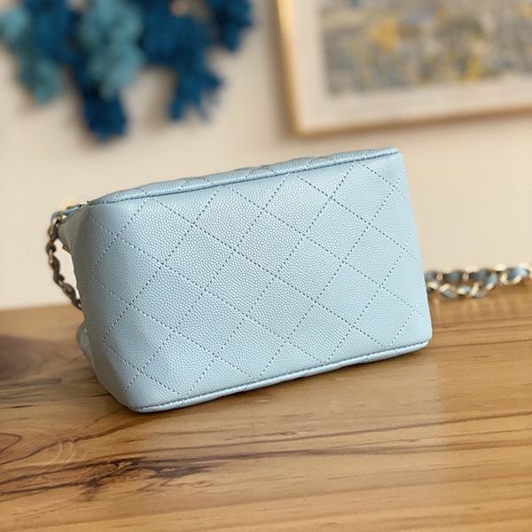 【日本未発売】シャネル スーパーコピー レディース ショルダーバッグ shg84228人気