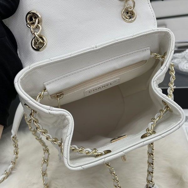 目を惹くカラー シャネル バックパック リュック 偽物 shj63133代引きを販売