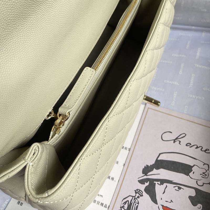 大人気！シャネル  キャビアスキン スーパーコピー ショルダーバッグ【追跡付】 sho32607代引きを販売