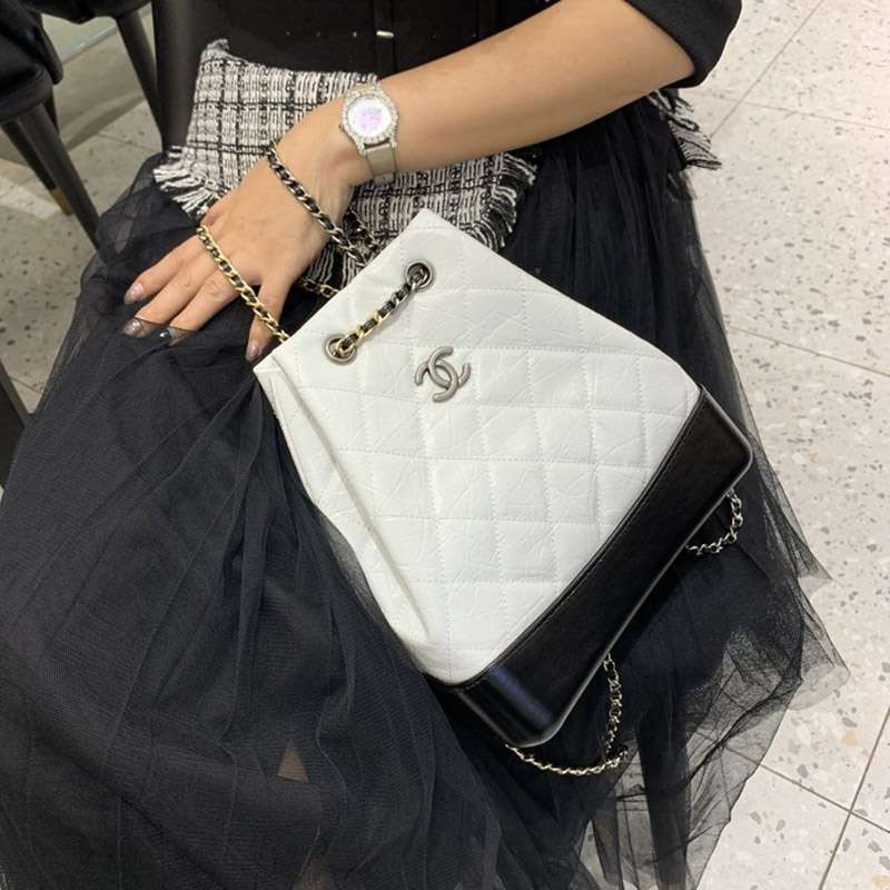 入手困難 シャネル リュック コピー チェーンバッグ 94485 ギフトに最適♪ sho94418激安送料無料