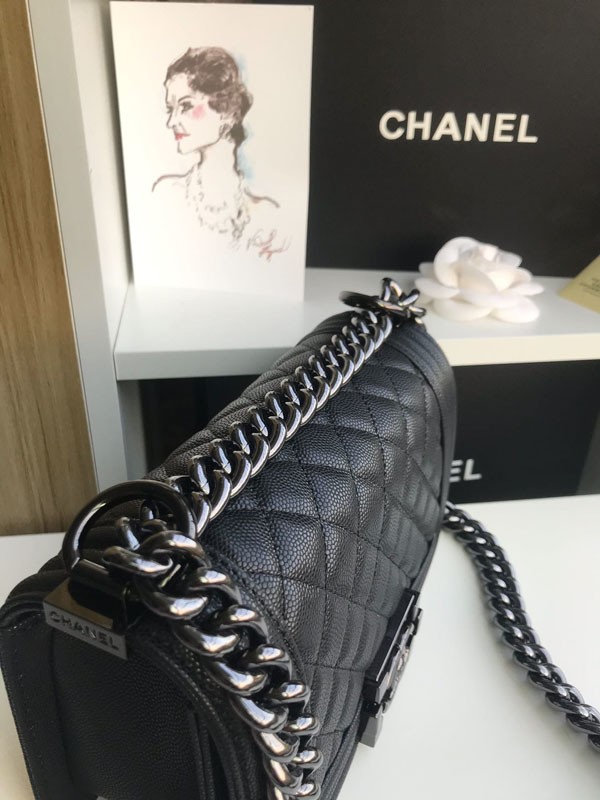 《大人気》シャネル キャビアスキン ボーイ シャネル ショルダーバッグ 偽物 shp35100高い品質